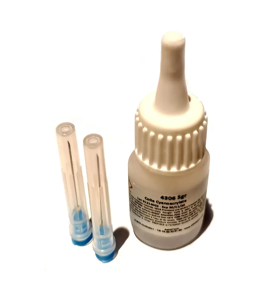 [CCL5GR] Colle chausson ou longerons 5gr + 2 Aiguilles